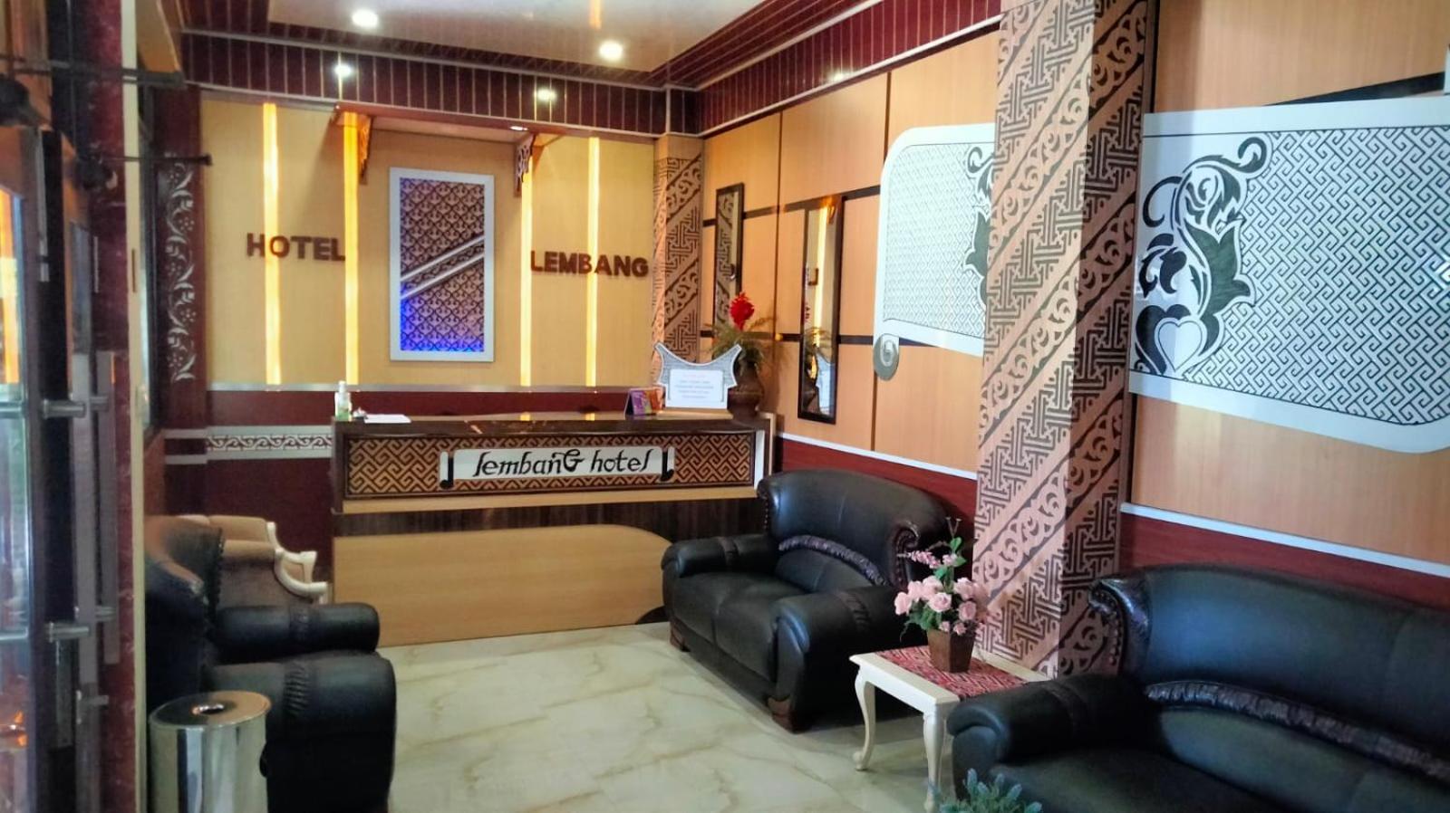 Lembang Hotel Rantepao Exterior photo
