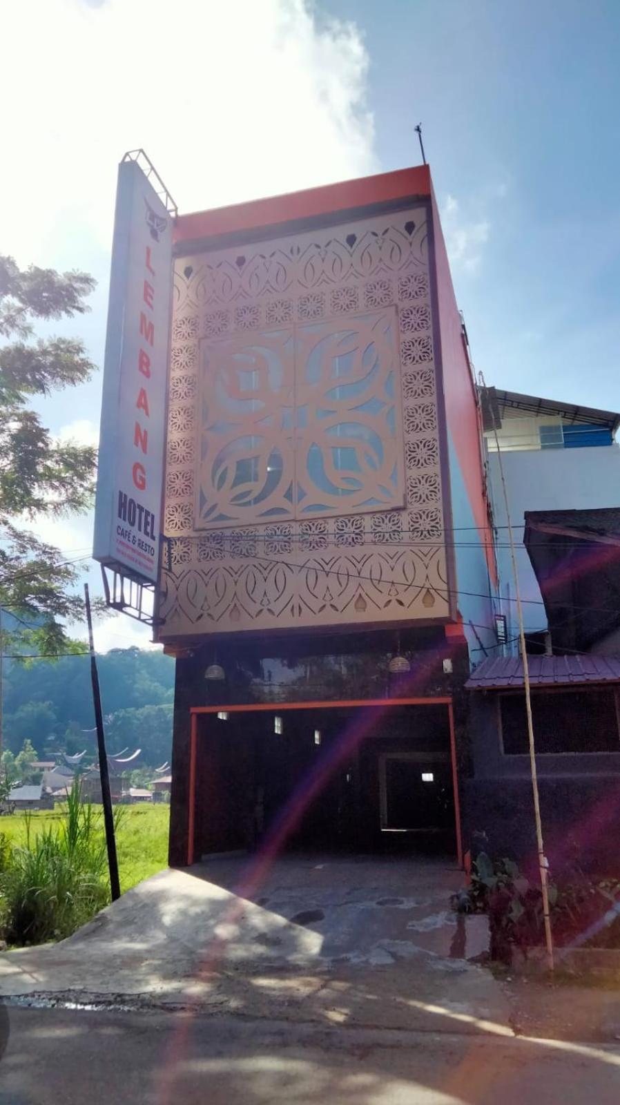 Lembang Hotel Rantepao Exterior photo