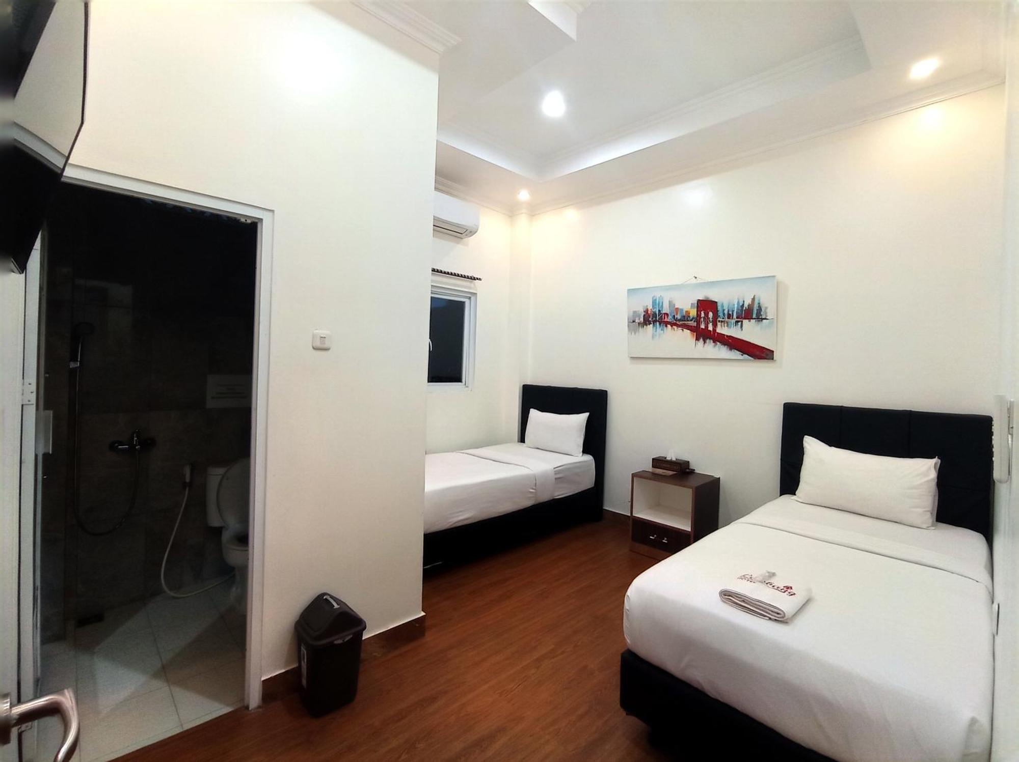 Lembang Hotel Rantepao Exterior photo